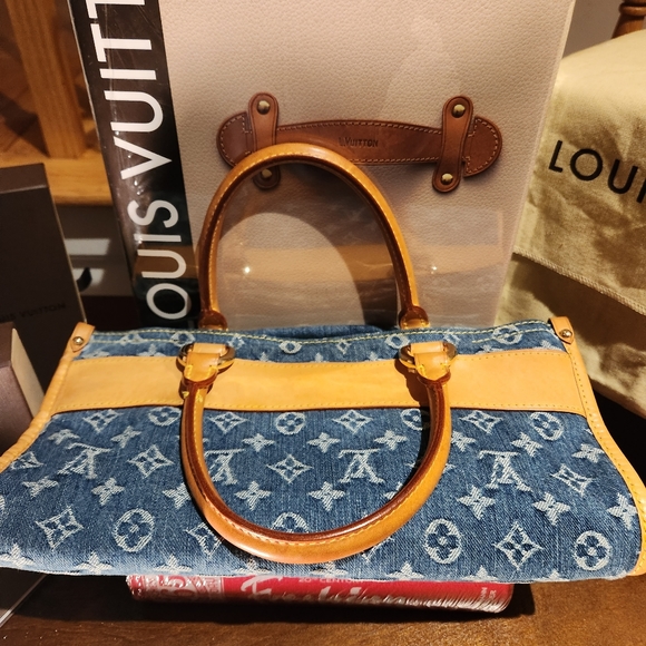 Louis Vuitton Monogram Denim Flat Shopper Tote -Authentic - Picture 9 of 10